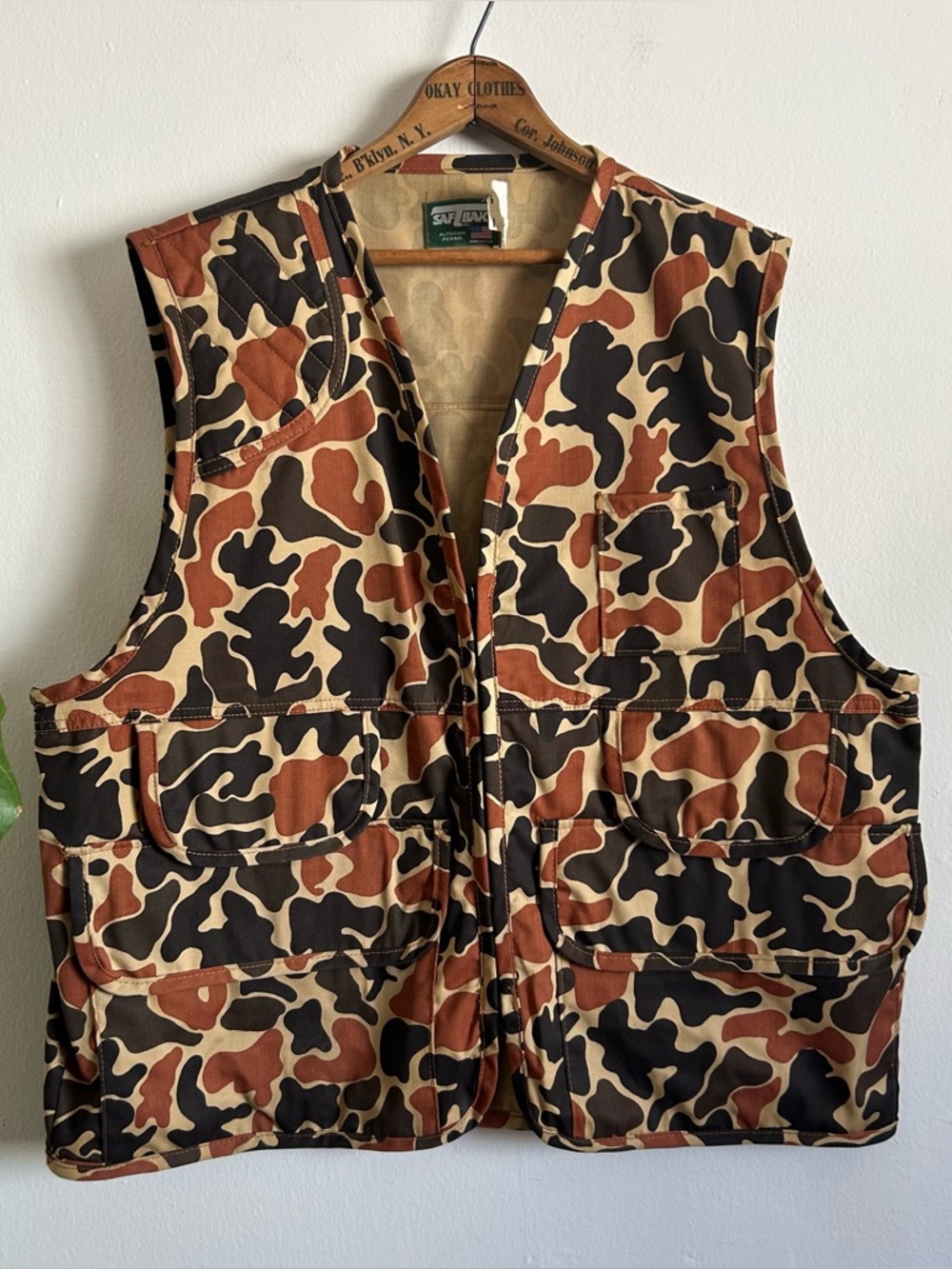 Vintage SafTbak Duck Hunting Camo Vest
